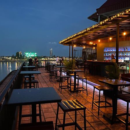 Onederz Hostel Phnom Penh Exterior photo