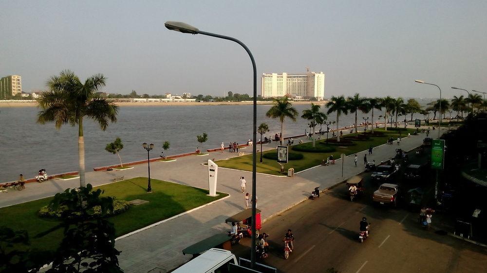 Onederz Hostel Phnom Penh Exterior photo