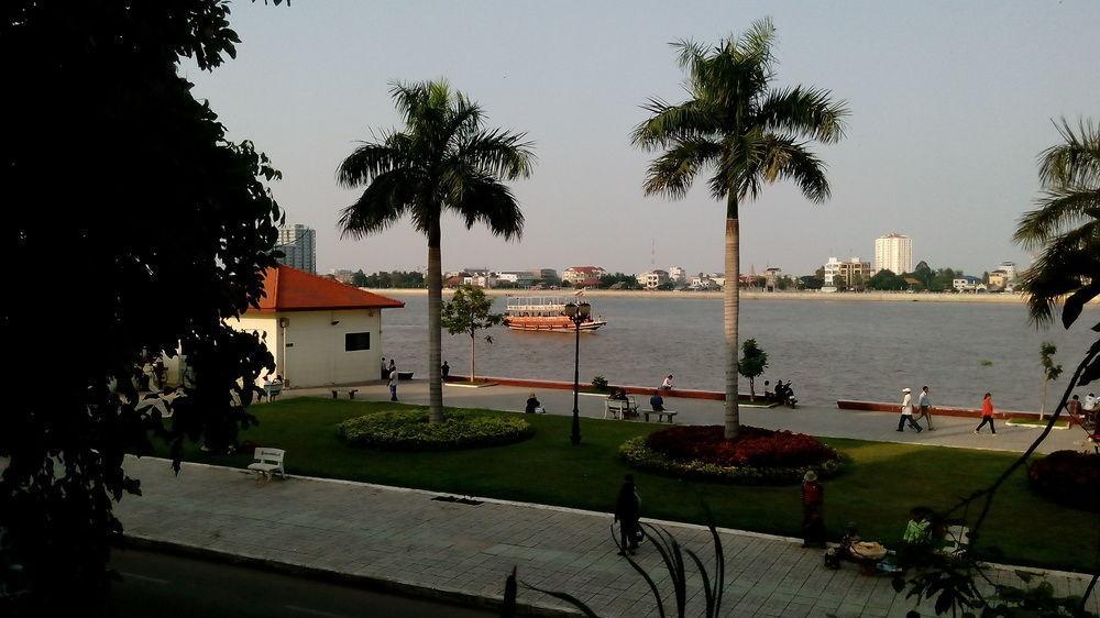 Onederz Hostel Phnom Penh Exterior photo
