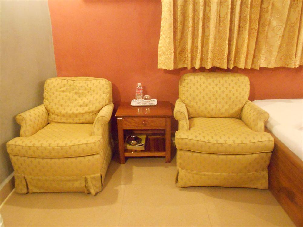 Onederz Hostel Phnom Penh Exterior photo